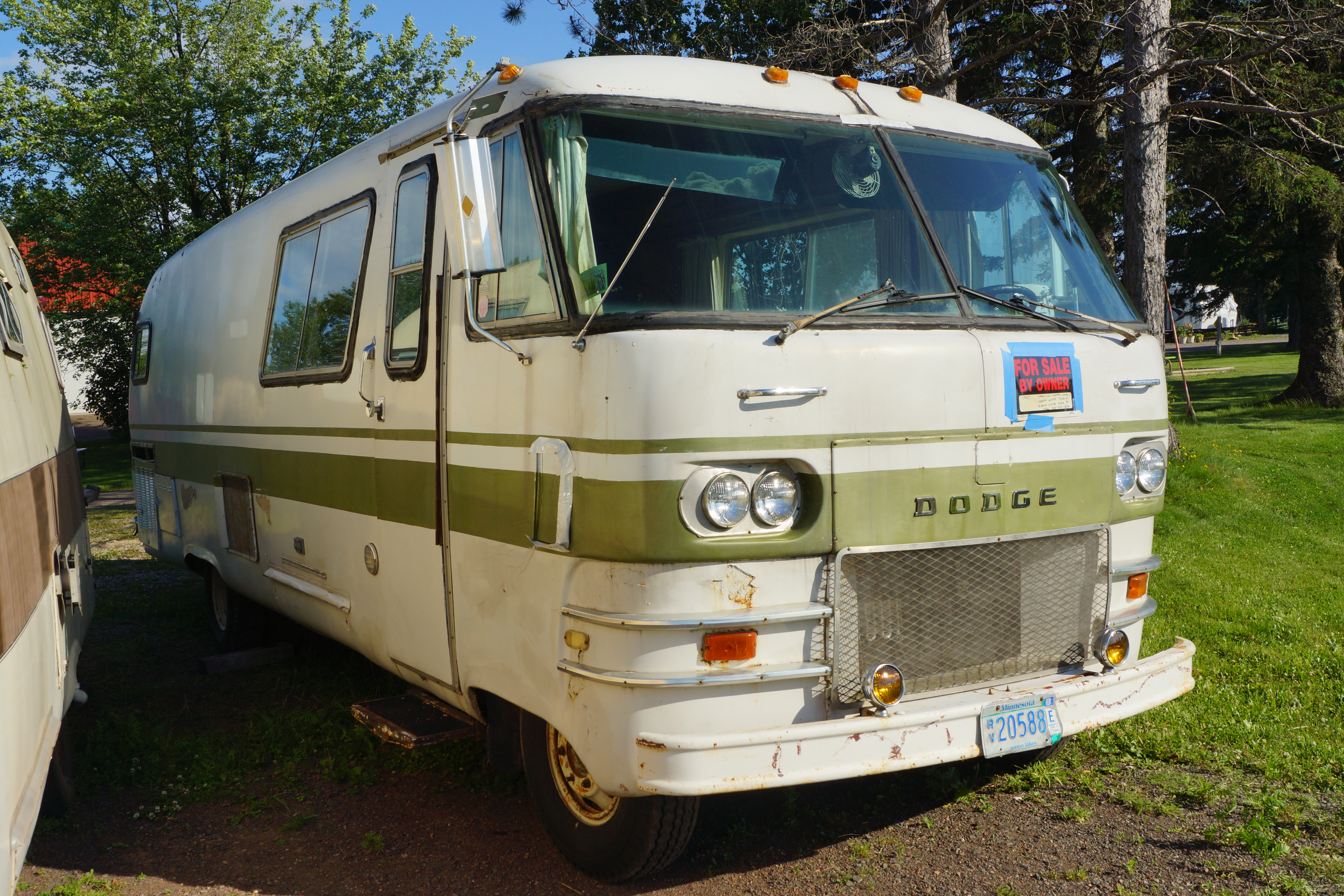 1967 Dodge Travco Motorhome — 撮影: Greg Gjerdingen(CC BY 2.0) flickr.com/photos/greggjerdingen/35132978744/